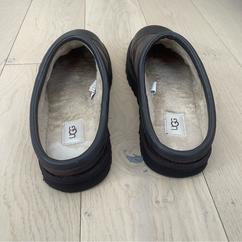 UGG - Picture 4 of 8